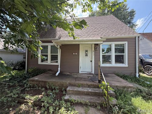 817 N Adams Ave, Lebanon, MO, 65536-2411 | Card Image