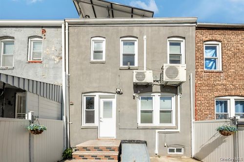 114-58 198 st Street, New York, NY, 11412 | Card Image