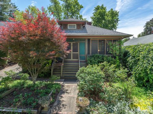 15 Hillside St, Asheville, NC, 28801-1109 | Card Image