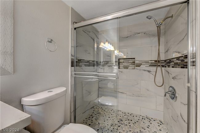 1139 - 2300 E Silverado Ranch Blvd, Condo with 2 bedrooms, 2 bathrooms and null parking in Las Vegas NV | Image 9