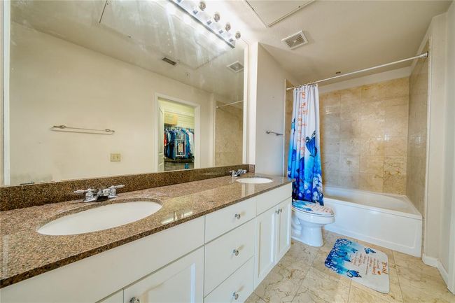 UNIT-2405 - 3505 Sage Rd, Condo with 2 bedrooms, 2 bathrooms and 1 parking in Houston TX | Image 7