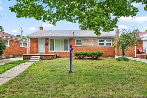 9327 Columbia, Redford, MI, 48239-2336 | Card Image