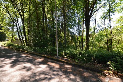 2429 Archwood Dr, Longview, WA, 98632-5723 | Card Image