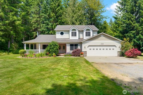 15642 159th Ln Se, Yelm, WA, 98597-8112 | Card Image