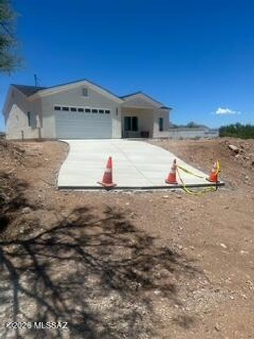 380 Polo Ct, Rio Rico, AZ, 85648-6347 | Card Image