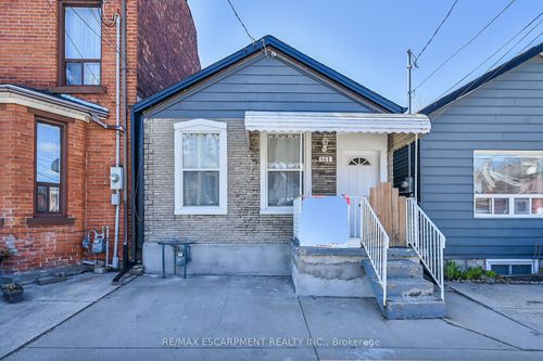 161 Ray St N, Hamilton, ON, L8R2Y3 | Card Image
