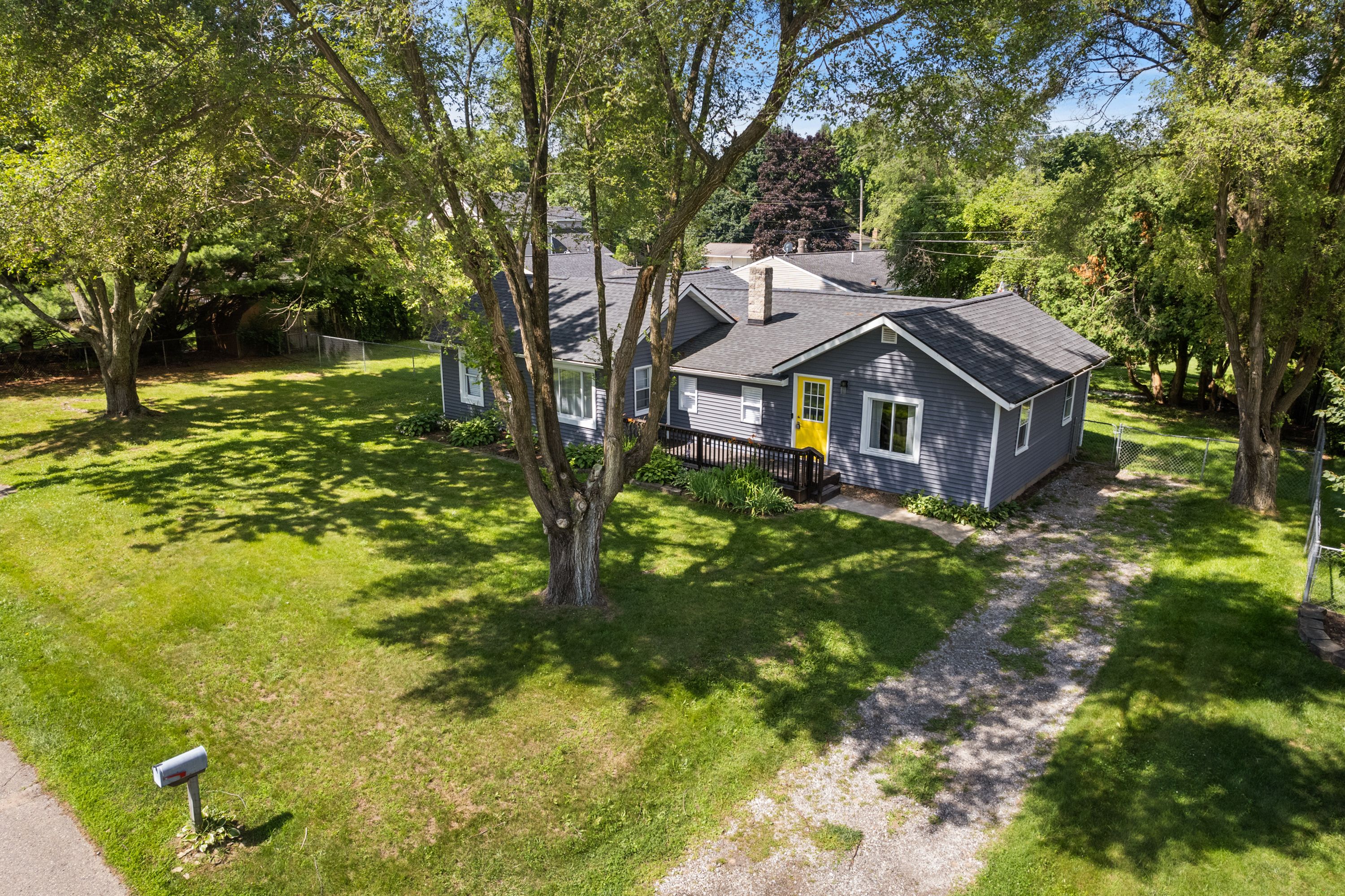 Birmingham St, Lake Orion, MI 48362