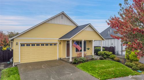 417 Helens View, Ridgefield, WA, 98642 | Card Image