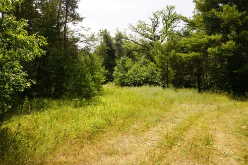 N9105 Flood Rd, Black River Falls, WI, 54615-5353 | Card Image