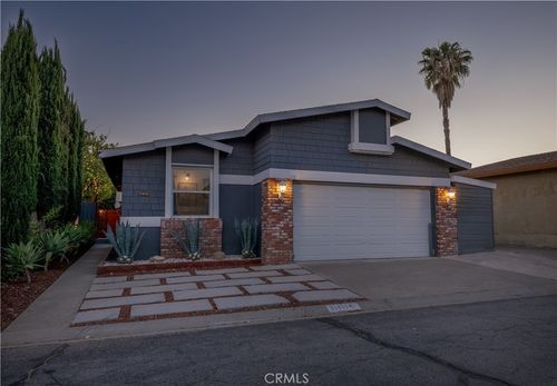 31919 Cinnabar Ln, Castaic, CA, 91384-3120 | Card Image