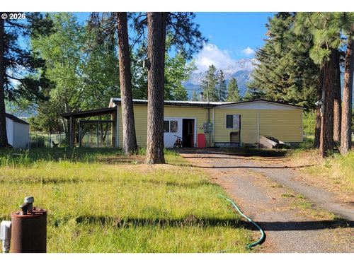 83456 Russell Ln, Joseph, OR, 97846-8205 | Card Image