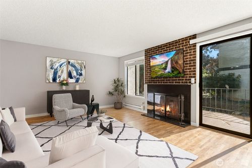 a5-1802 Maple Lane, Kent, WA, 98030 | Card Image