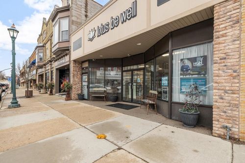 47 N Main Street, Hartford, WI, 53027 | Card Image