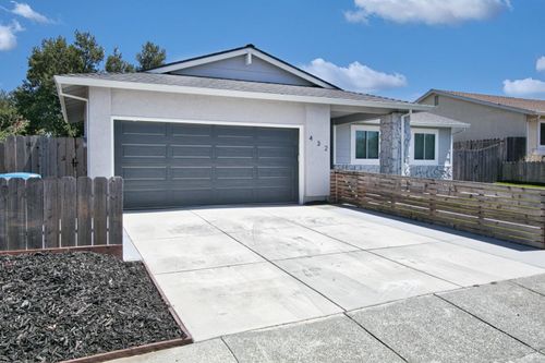 432 Phoenix Circle, Vallejo, CA, 94589 | Card Image