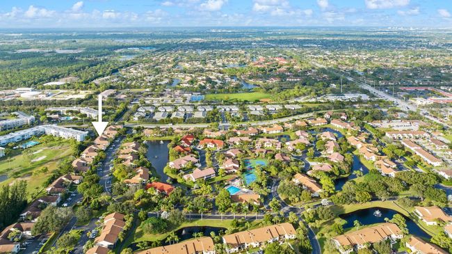 3258 Jog Park Dr, Condo with 2 bedrooms, 2 bathrooms and null parking in Greenacres FL | Image 28