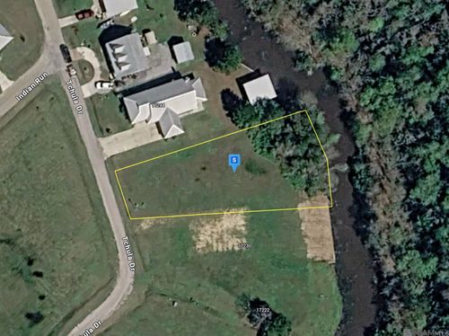 17240 Tchula Dr, Springfield, LA, 70462-3602 | Card Image