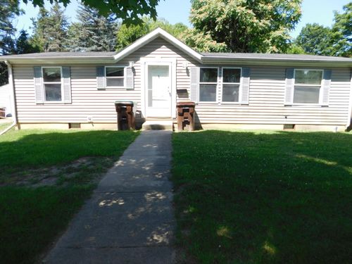 921 Hall St, Albion, MI, 49224-1466 | Card Image