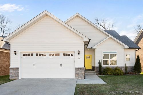 2021 Prestwick Pl, Henryville, IN, 47126-2200 | Card Image