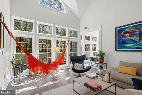 9 Cromwell Ct, Princeton, NJ, 08540-7064 | Card Image