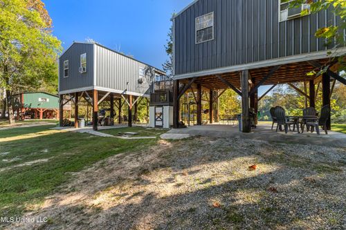 13 River Bottom Rd, New Augusta, MS, 39462-4500 | Card Image