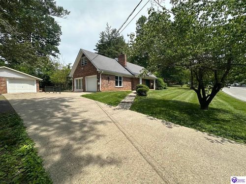 634 Cherry Wood Dr, Elizabethtown, KY, 42701-2826 | Card Image
