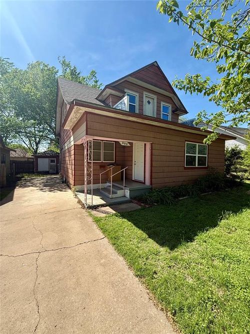 225 S Hill St, Hobart, OK, 73651-3809 | Card Image