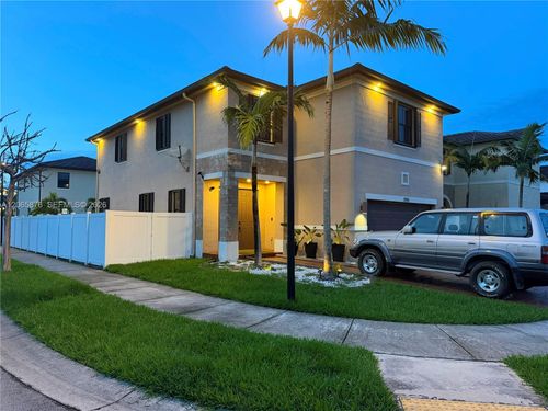 3555 W 106th Street, Hialeah, FL, 33018 | Card Image