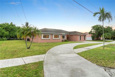 15675 Nw 39th Place, House other with 4 bedrooms, 2 bathrooms and null parking in Miami Gardens FL | Image 3