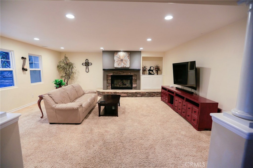 Residential in Fountain Valley 5