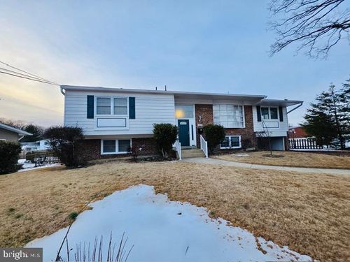 6212 Thomas Dr, SPRINGFIELD, VA, 22150-1220 | Card Image