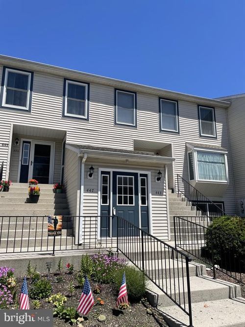443 Springbrook Ct, Hanover, PA, 17331-2746 | Card Image