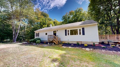 313 W Neck Road, Nobleboro, ME, 04555 | Card Image