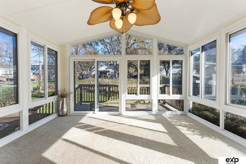 7009 Park Crest Dr, La Vista, NE, 68128-2016 | Card Image