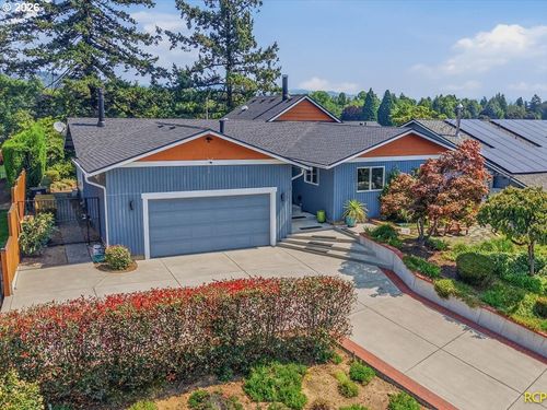 20415 Ne Interlachen Ln, Fairview, OR, 97024 | Card Image