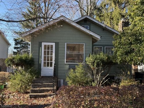 173 Runnymede Rd, West Caldwell, NJ, 07006-8122 | Card Image