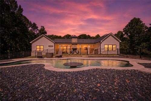 16 Mountain Creek Trl Ne, Fairmount, GA, 30139-3437 | Card Image