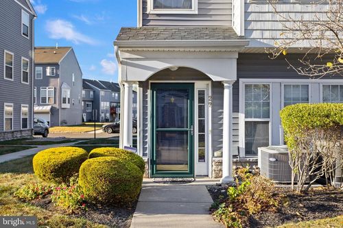 22 Swan Ct, Delran, NJ, 08075-1634 | Card Image