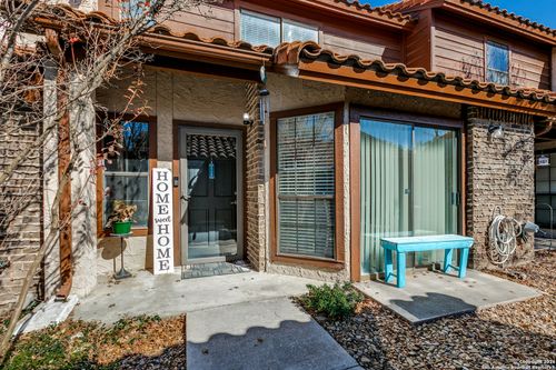 138 Caleta Bch, San Antonio, TX, 78232-3828 | Card Image