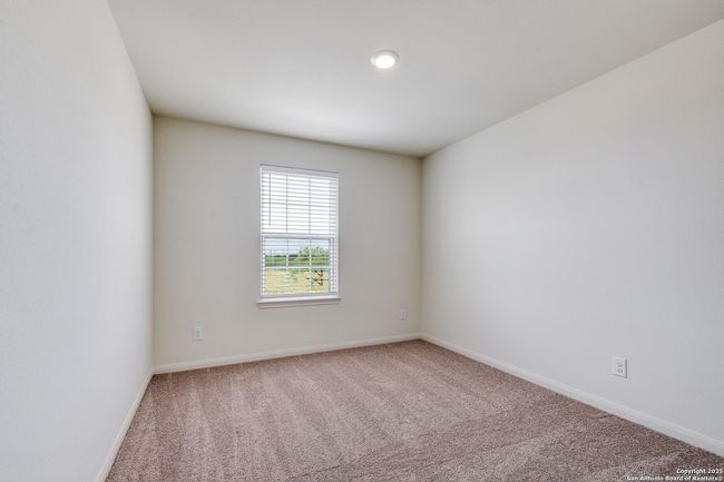 15034 Telfaire Mdws, House other with 4 bedrooms, 3 bathrooms and null parking in Von Ormy TX | Image 9