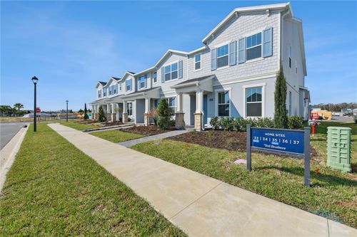 1882 Falconhurst Ln, APOPKA, FL, 32703-8569 | Card Image