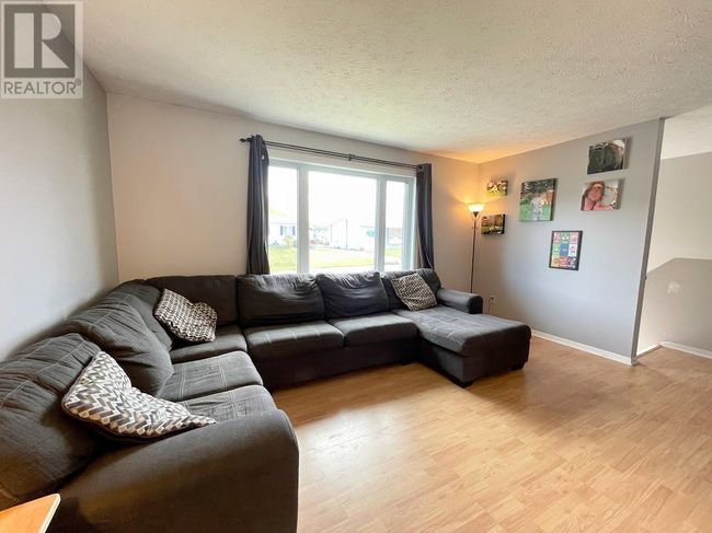 52 Matachewan Rd, Home with 4 bedrooms, 1 bathrooms and null parking in Manitouwadge ON | Image 7