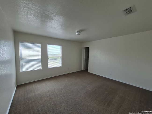 100 Hinge Iron, House other with 4 bedrooms, 3 bathrooms and null parking in Cibolo TX | Image 16