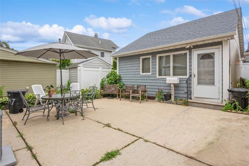 347 Bayville Ave, Bayville, NY, 11709-1643 | Card Image