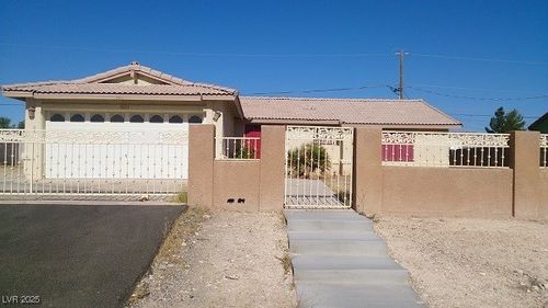 3411 Kidd St, North Las Vegas, NV, 89032-7739 | Card Image