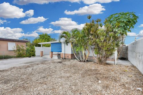 6415 2nd Ter, Stock Island, FL, 33040-6063 | Card Image
