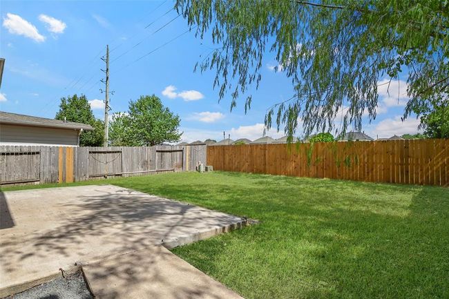 19326 Camellia Knoll Trl, House other with 4 bedrooms, 3 bathrooms and 2 parking in Houston TX | Image 36