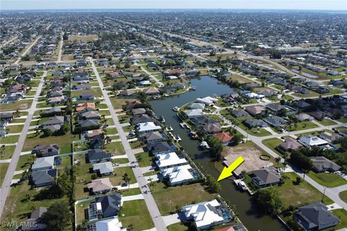 1824 Sw 30th Terrace, Cape Coral, FL, 33914 | Card Image