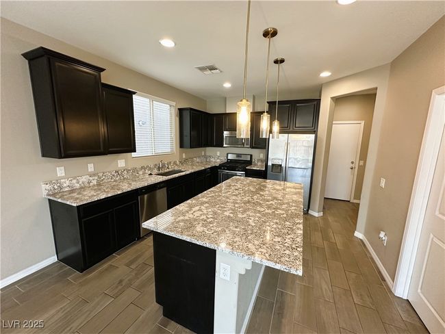 9616 Arbor Rose Ct, House other with 3 bedrooms, 3 bathrooms and null parking in Las Vegas NV | Image 5