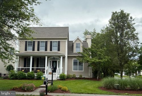 1 Travis Ct, Medford, NJ, 08055-2644 | Card Image