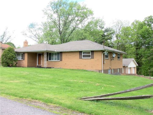 9 4th Ave, Burgettstown, PA, 15021-2621 | Card Image
